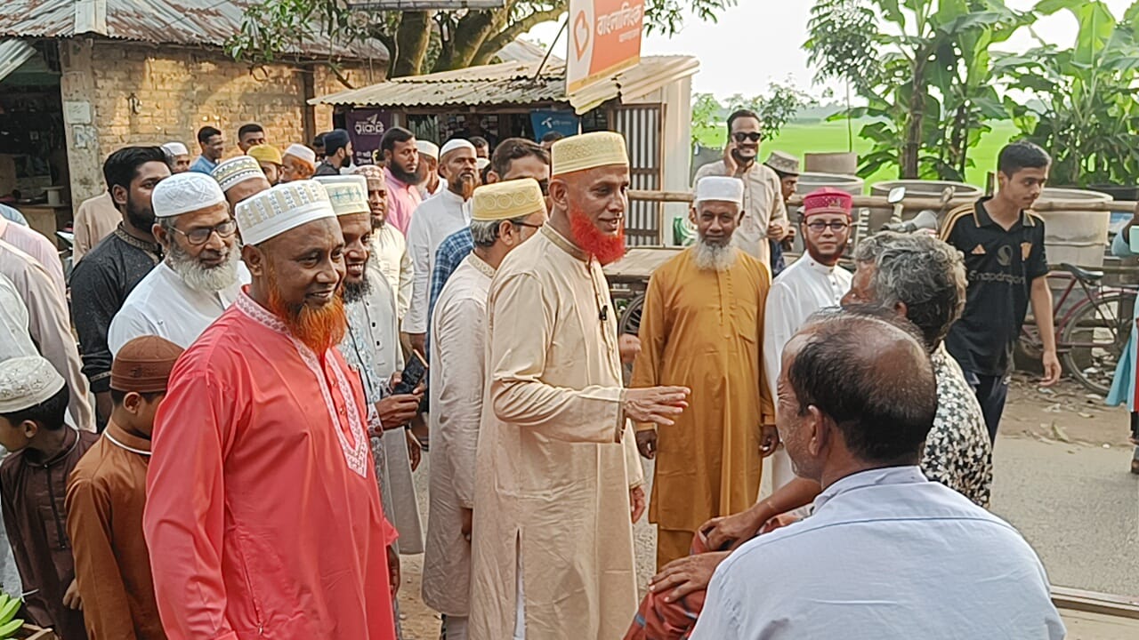 রাজনীতির মূল উদ্দেশ্য হওয়া উচিত মানুষের সেবা করা: এমপি ডাঃ বারী
