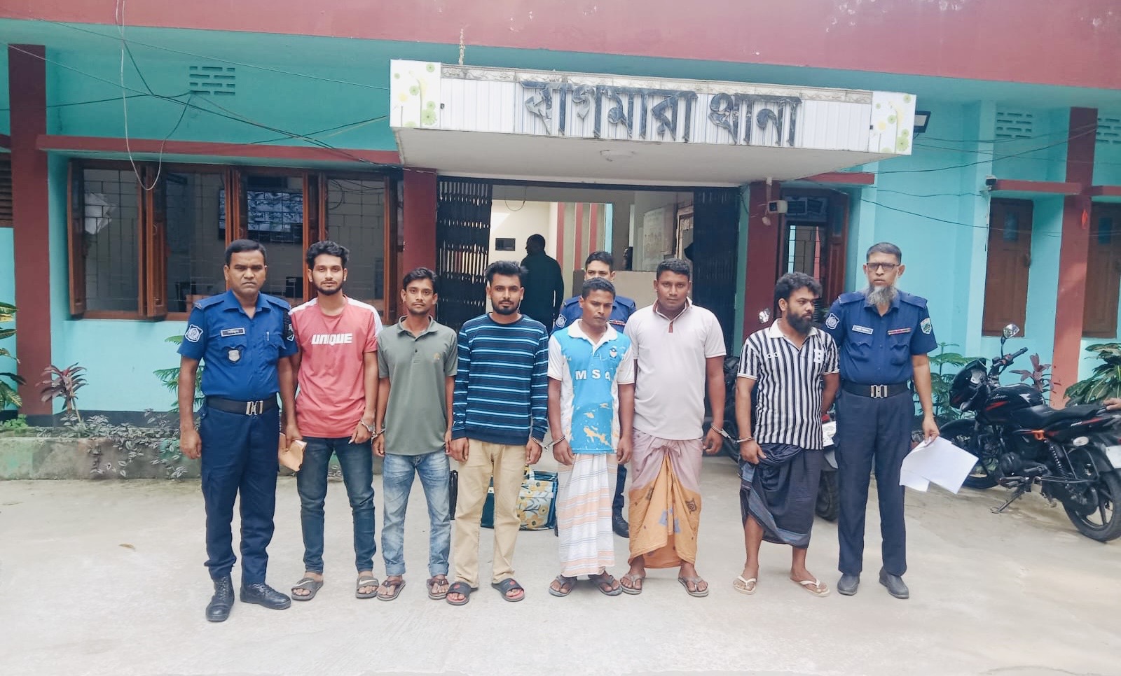 বাগমারায় পৃথক মামলায় ছয়জনের বিরুদ্ধে ব্যবস্থা, কারাগারে প্রেরণ